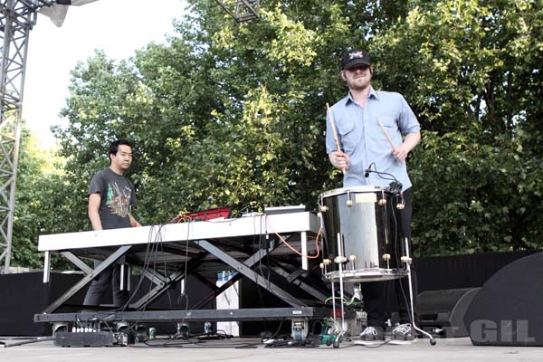 FUCK BUTTONS - 2010-06-06 - PARIS - Parc de la Villette - 